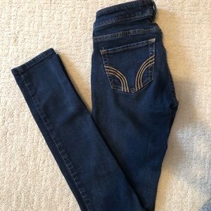 Hollister low-rise skinny jeans